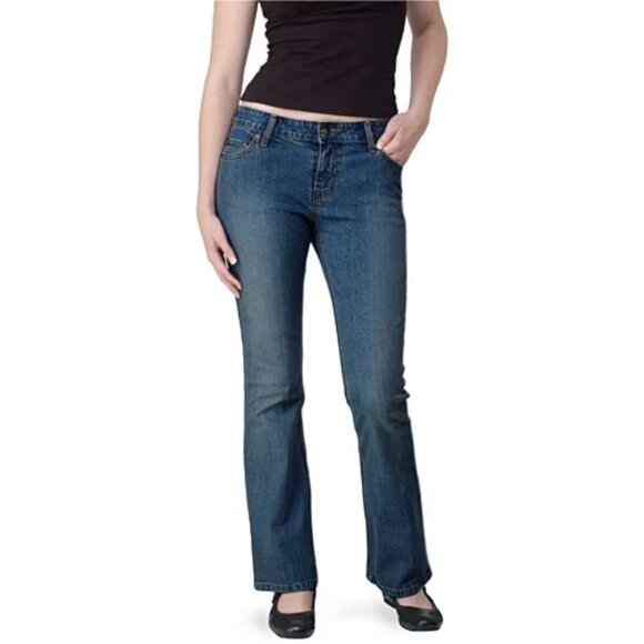 Signature by Levi Strauss Stretch Low Rise Slim Boot Cut Jeans Size 13 Juniors - Picture 1 of 10